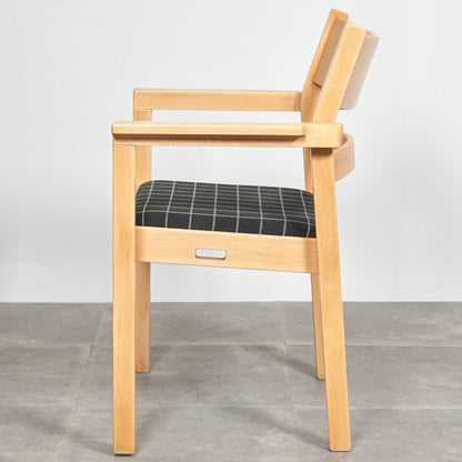 【Hans J. Wegner】The Koldinghus アームチェア【張替済】