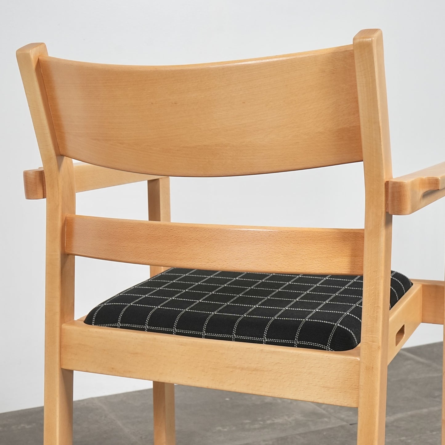 【Hans J. Wegner】The Koldinghus アームチェア【張替済】