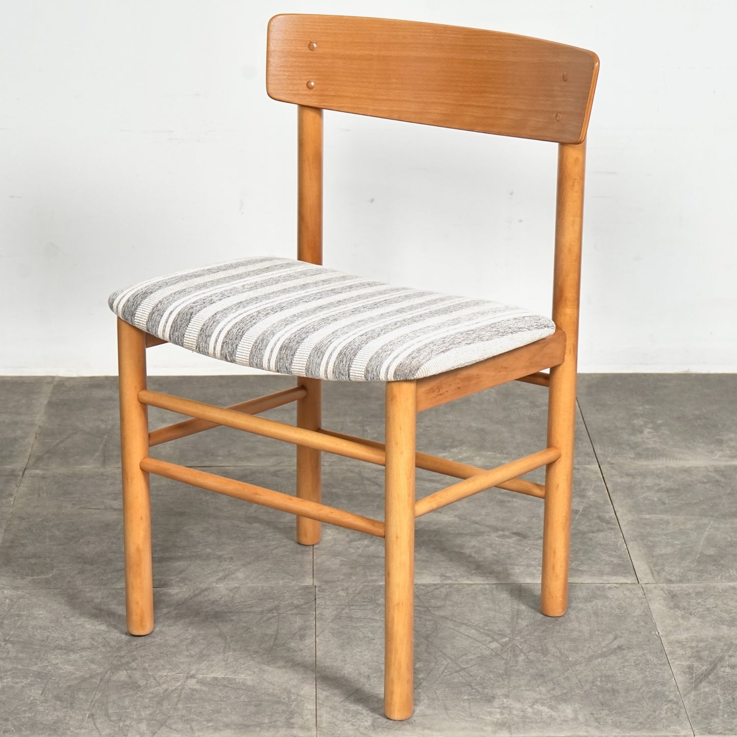 【Farstrup】Model.250 ダイニングチェア【張替済】