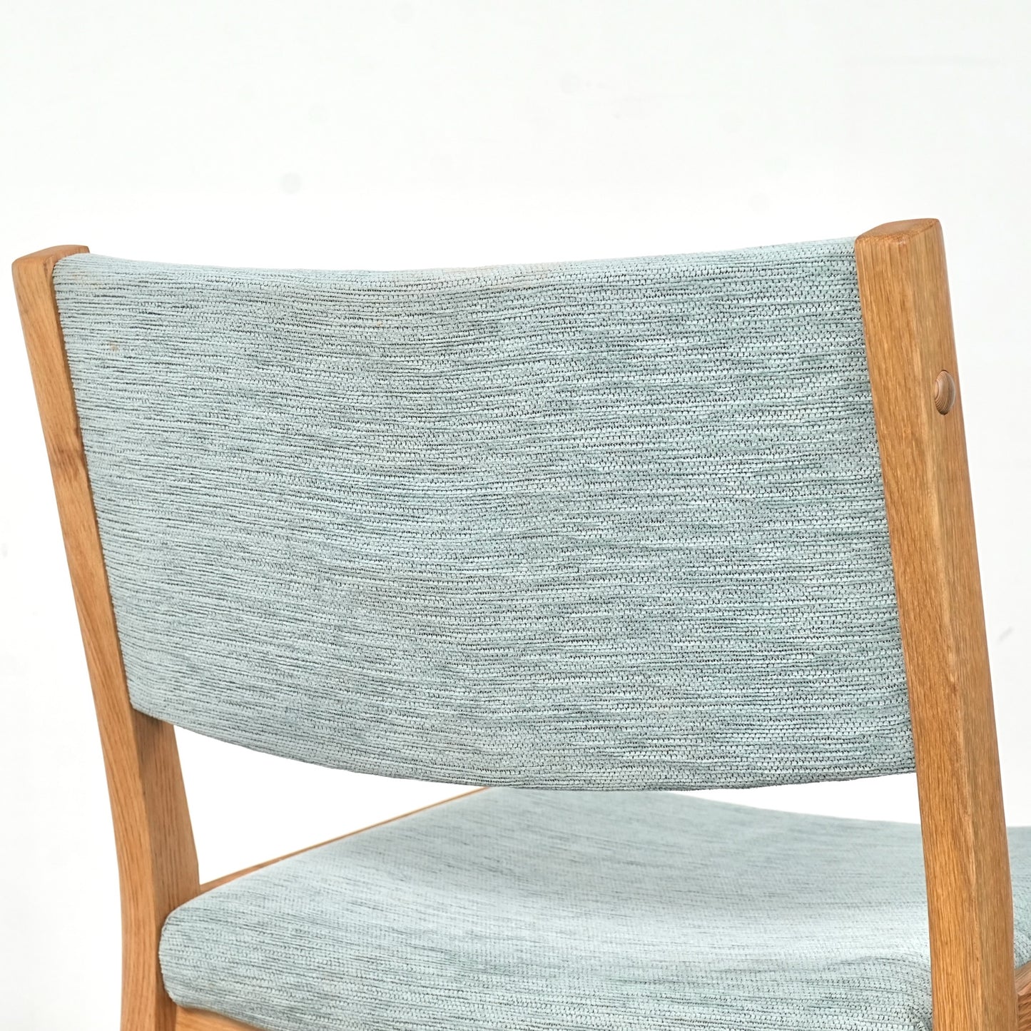 【Hans J. Wegner】カンファレンスチェア【張替済】