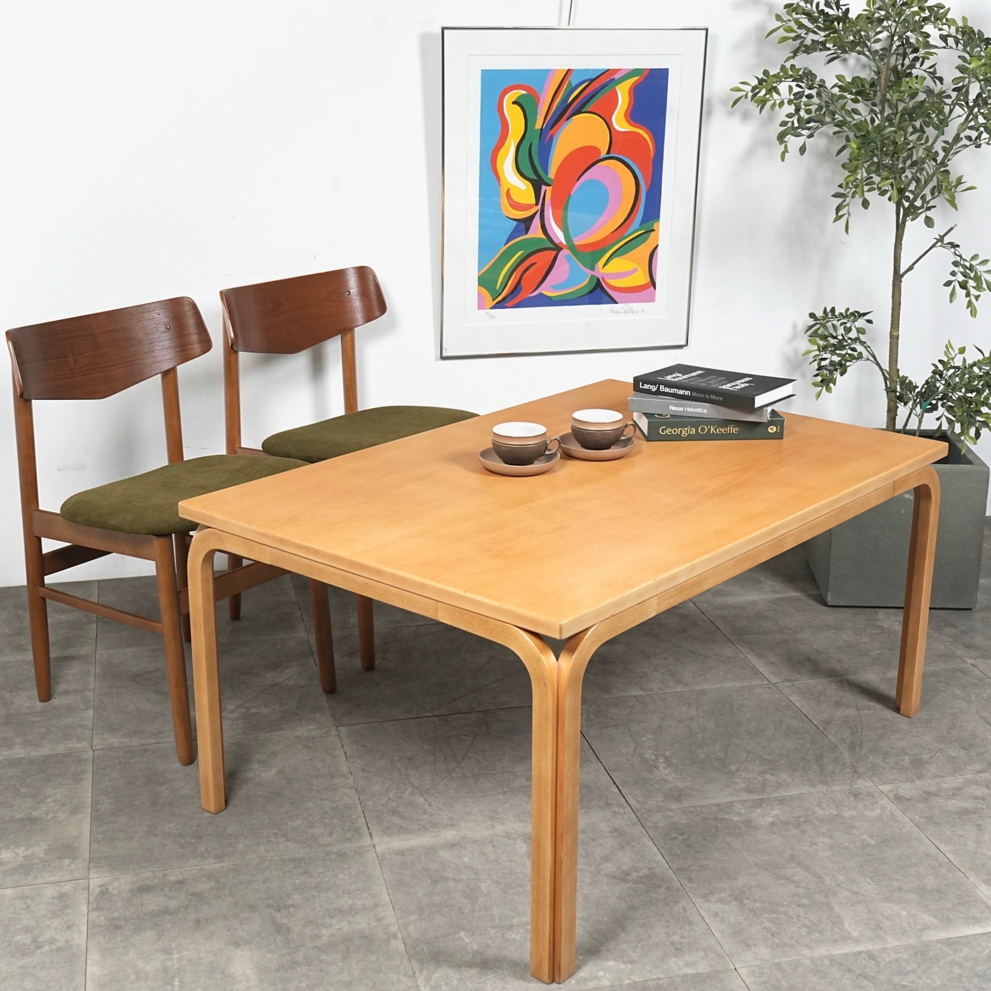 LOW TABLE & NEST TABLE – TIME HYPE