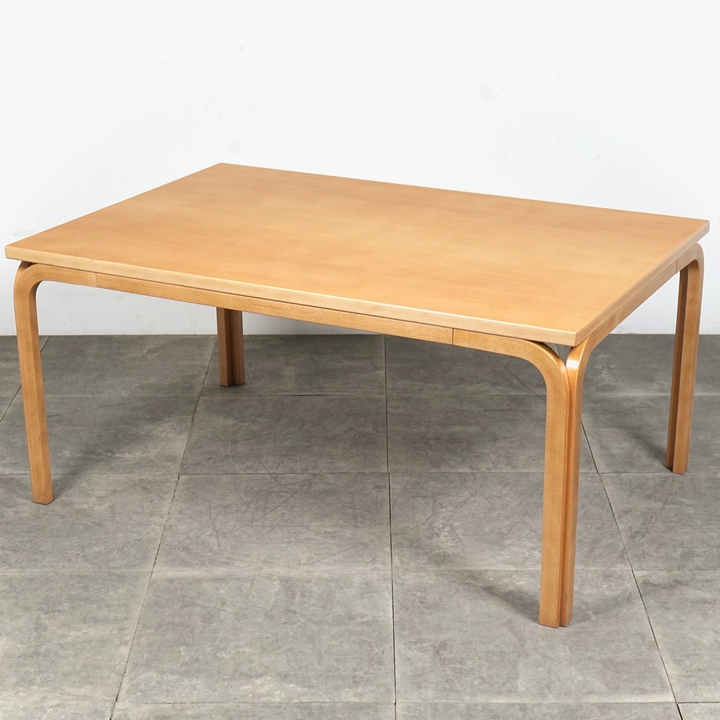 デンマークヴィンテージ ローテーブル