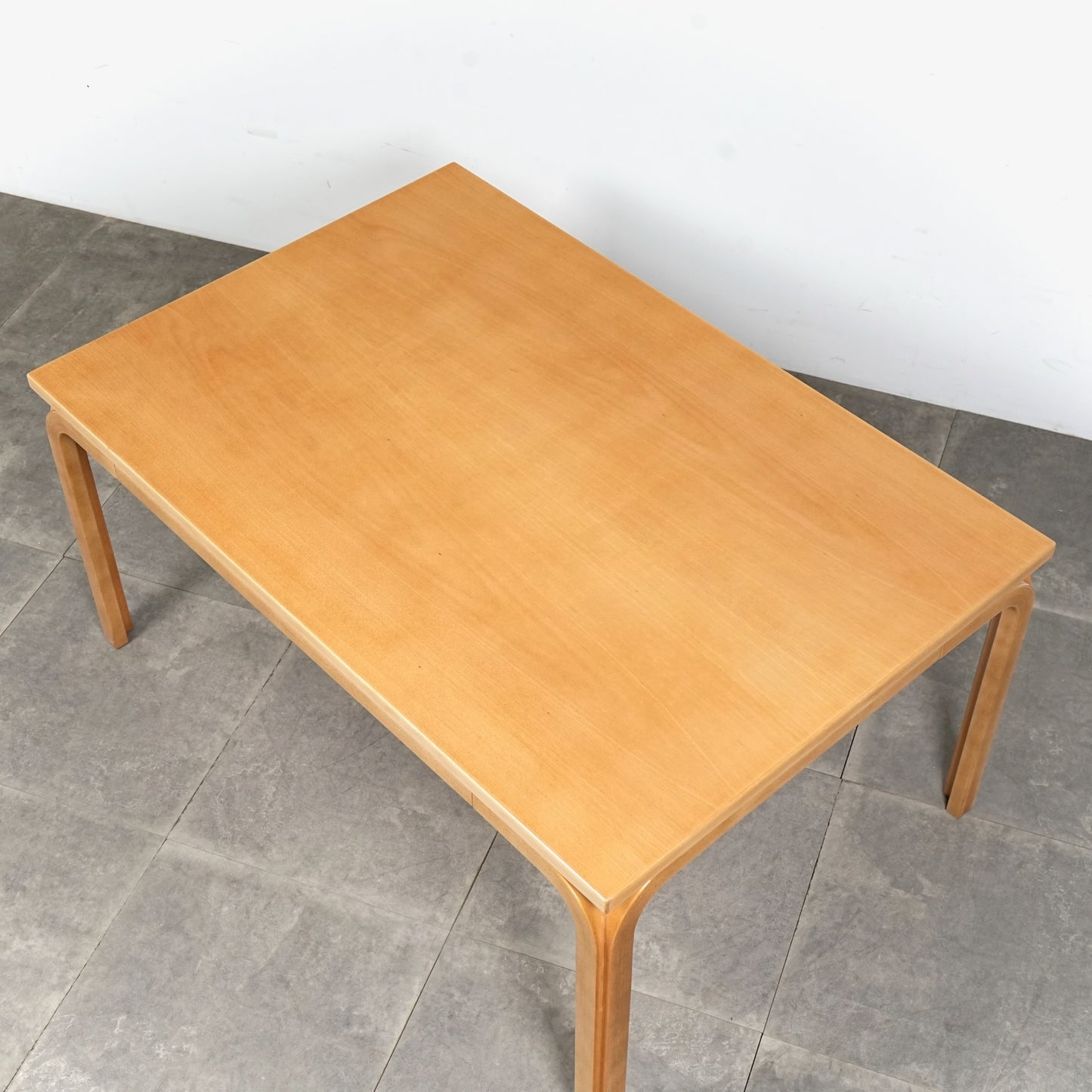 デンマークヴィンテージ ローテーブル