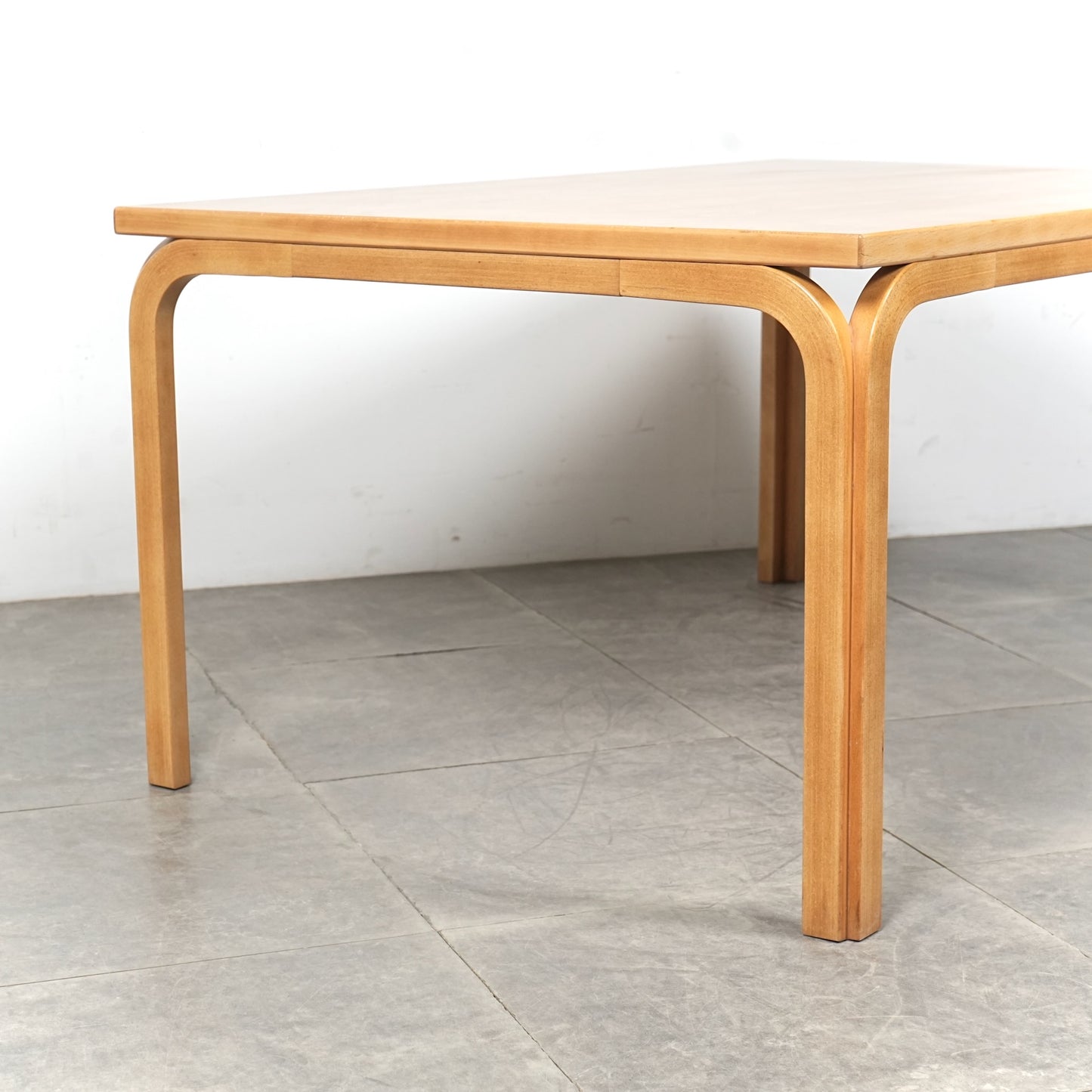 デンマークヴィンテージ ローテーブル