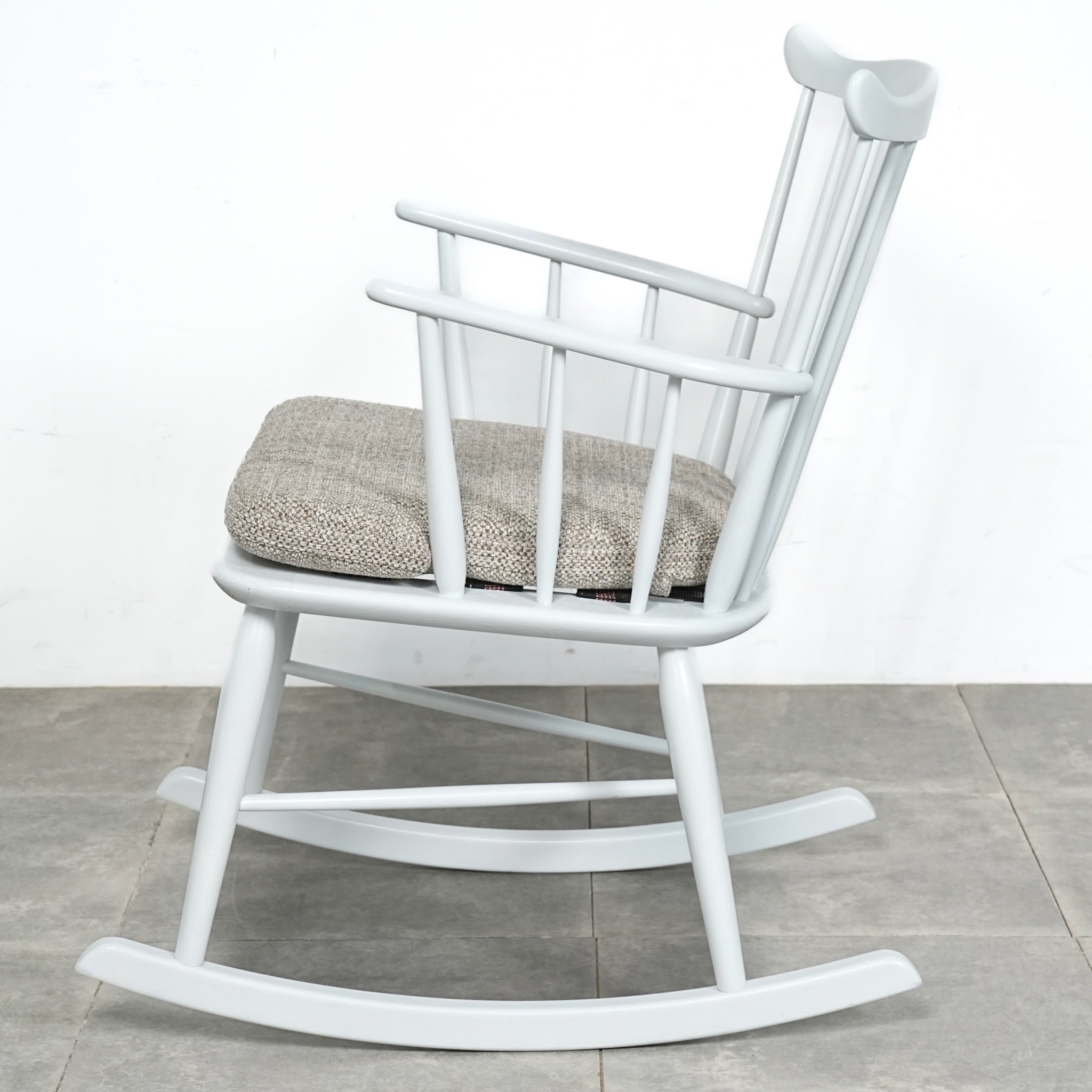 Farstrup】ヴィンテージ ロッキングチェア【張替済】 – TIME HYPE