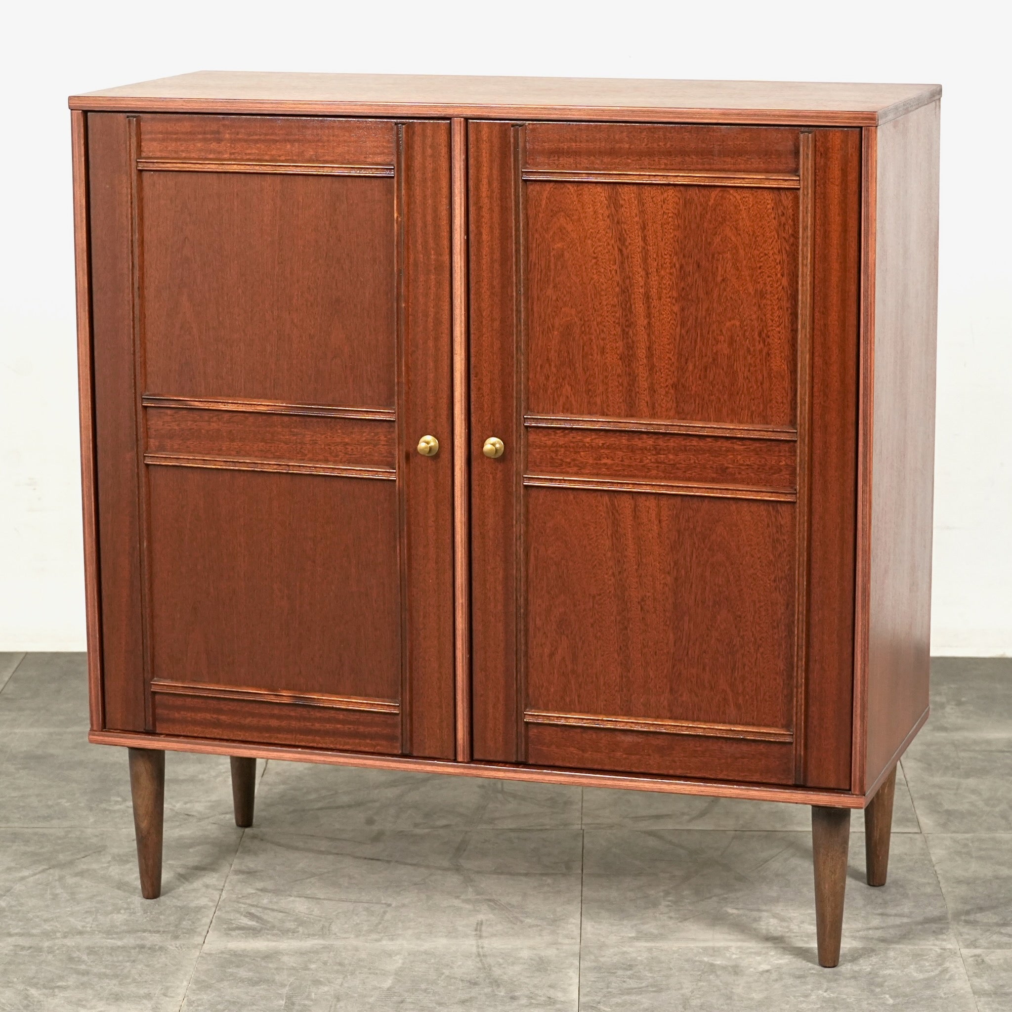 アーリータイムスα エテルノ ウォールナット材 食器棚 カップボード