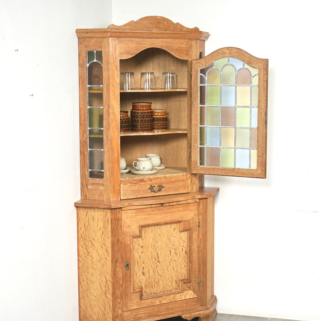 【Henning Kjaernulf】ヴィンテージ コーナーキャビネット