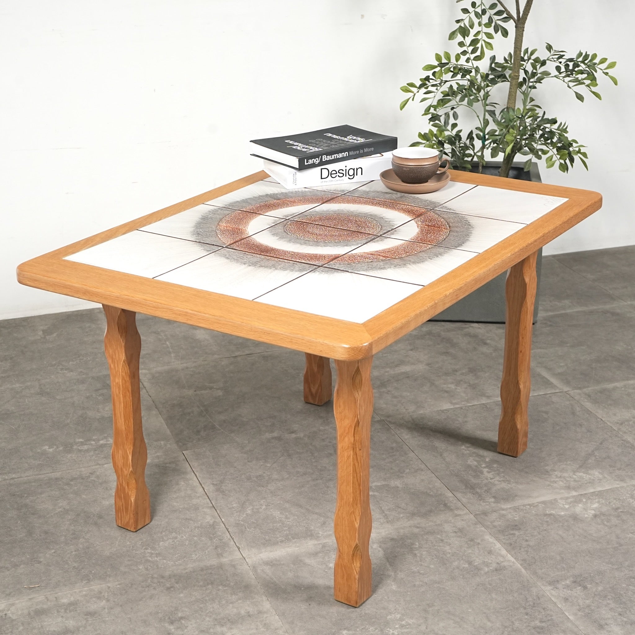 デンマーク製タイルトップ センターテーブル アンティーク timehype デンマーク製タイルトップ センターテーブル アンティーク