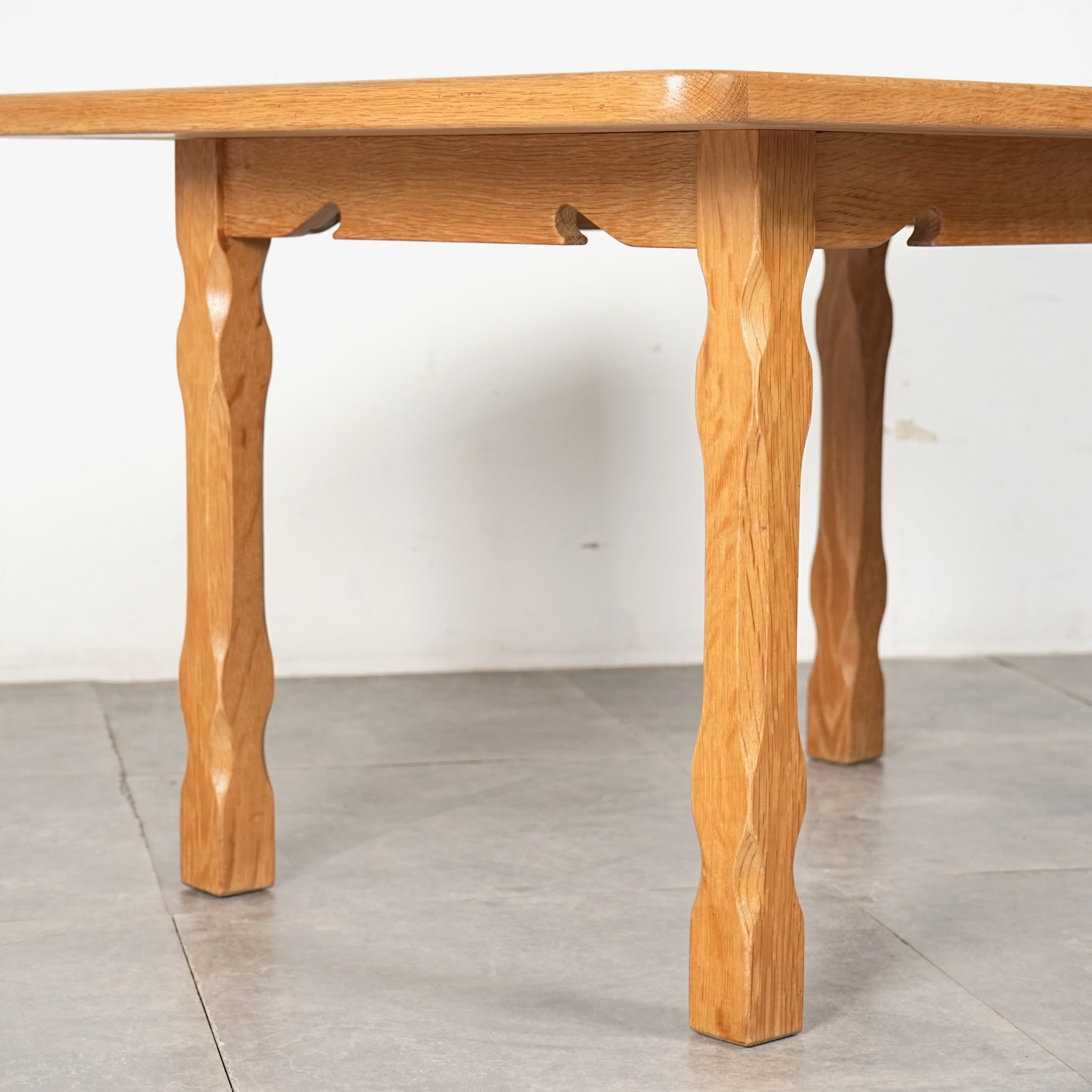 デンマークヴィンテージ タイルトップ ローテーブル – TIME HYPE デンマークヴィンテージ タイルトップ ローテーブル – TIME HYPE