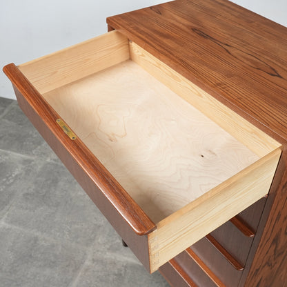 デンマークヴィンテージ ハイチェスト