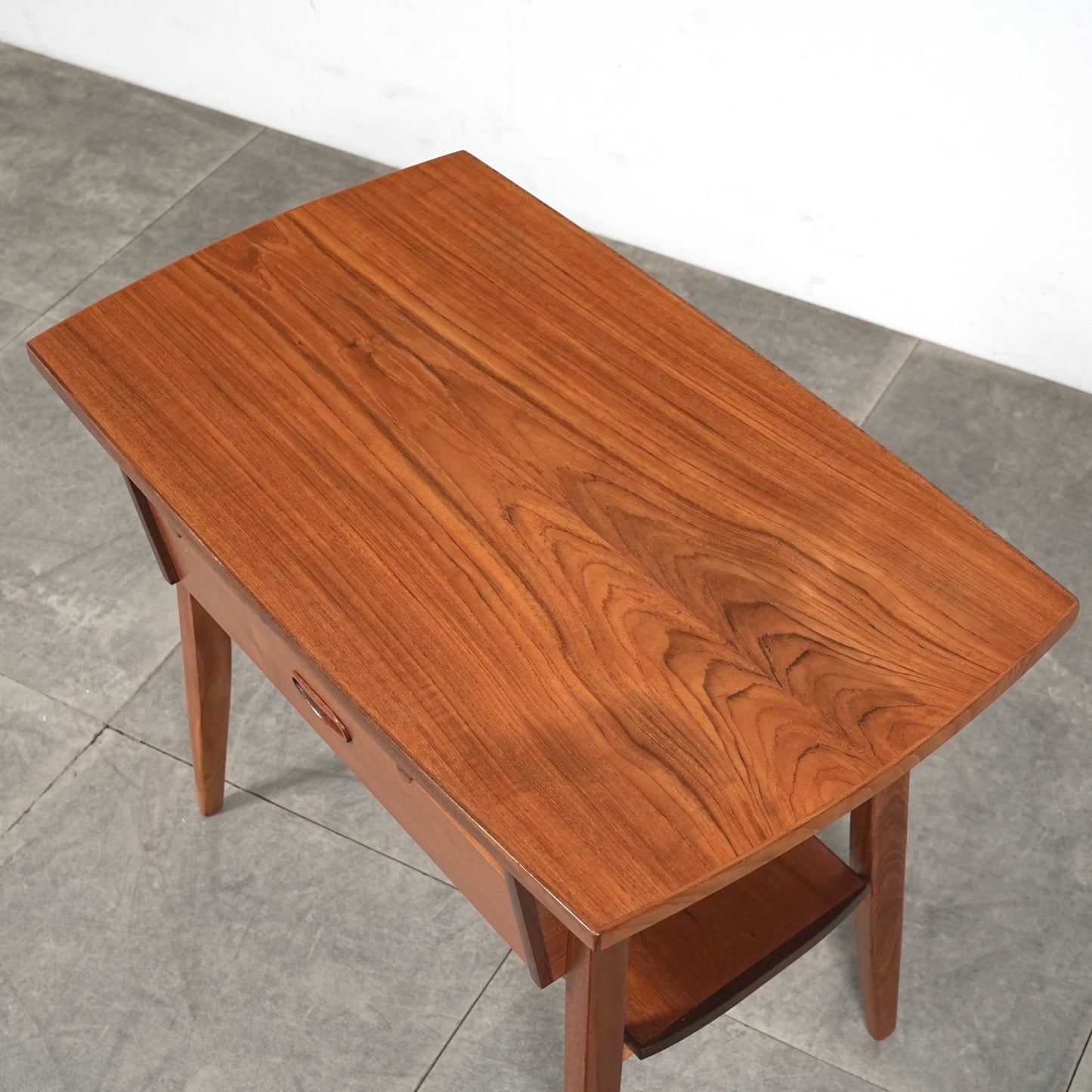 デンマークヴィンテージ ソーイングテーブル