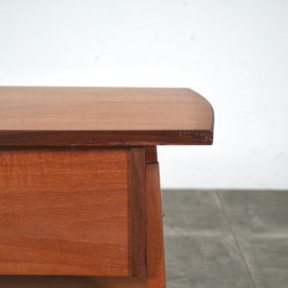 デンマークヴィンテージ ソーイングテーブル