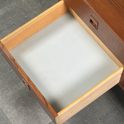 デンマークヴィンテージ チェスト