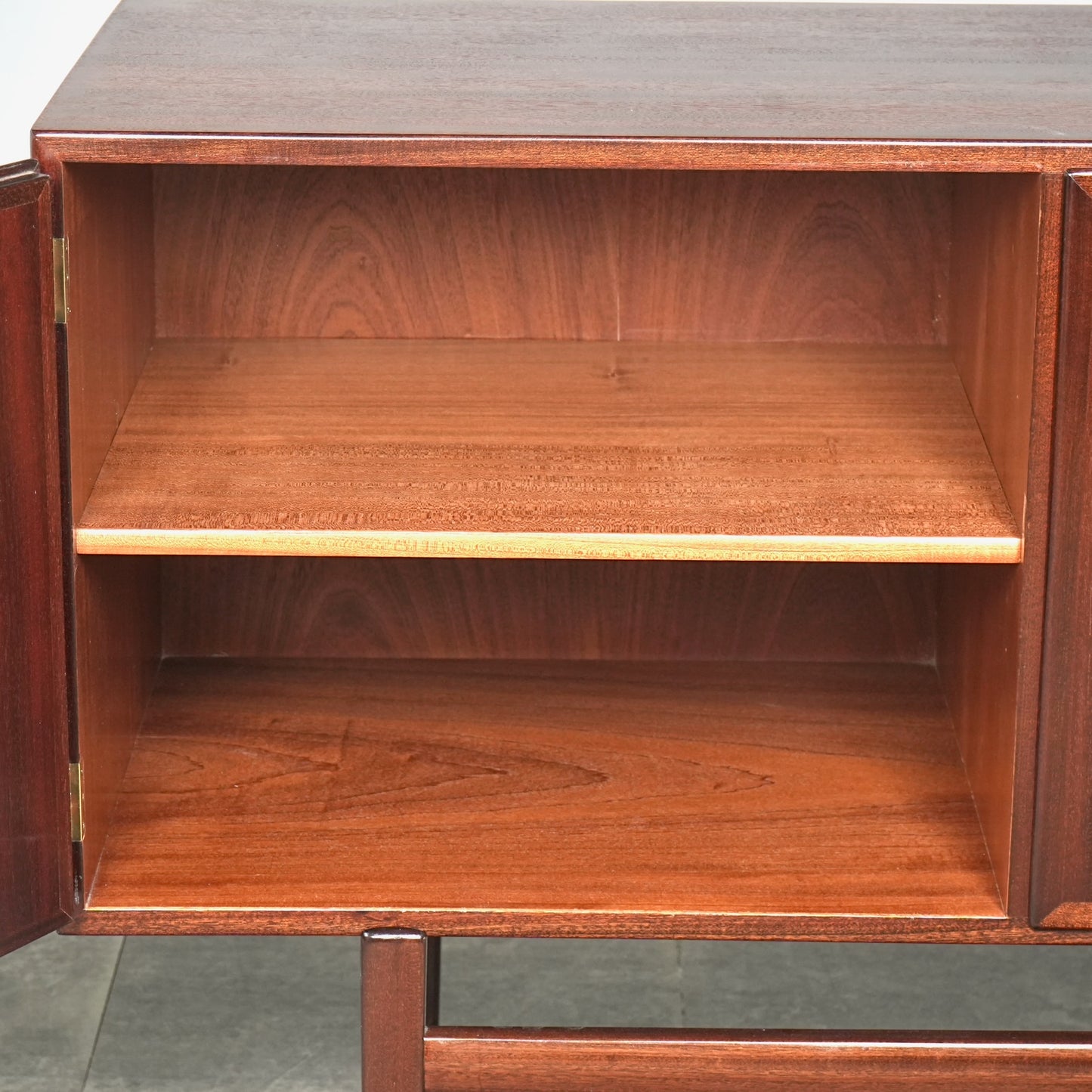 【Ole Wanscher】Rungstedlund サイドボード