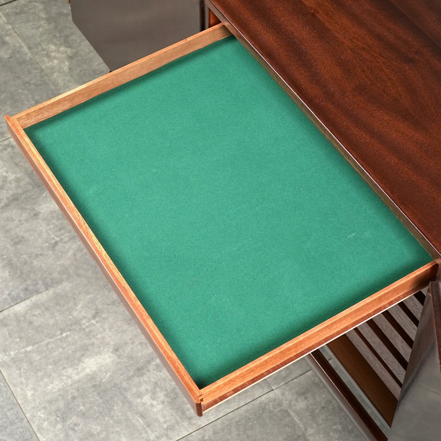 【Ole Wanscher】Rungstedlund サイドボード