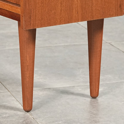 デンマークヴィンテージ キャビネット