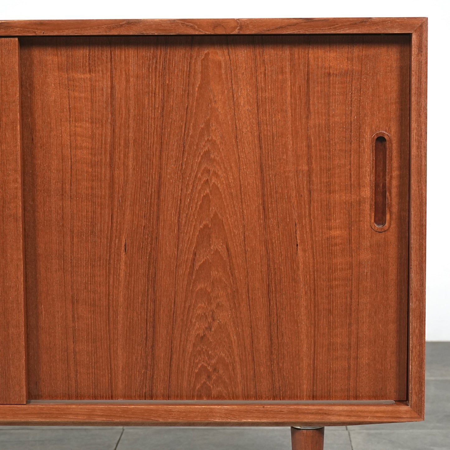 【Hundevad＆Co / Carlo Jensen】ヴィンテージ サイドボード