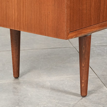 【Hundevad＆Co / Carlo Jensen】ヴィンテージ サイドボード