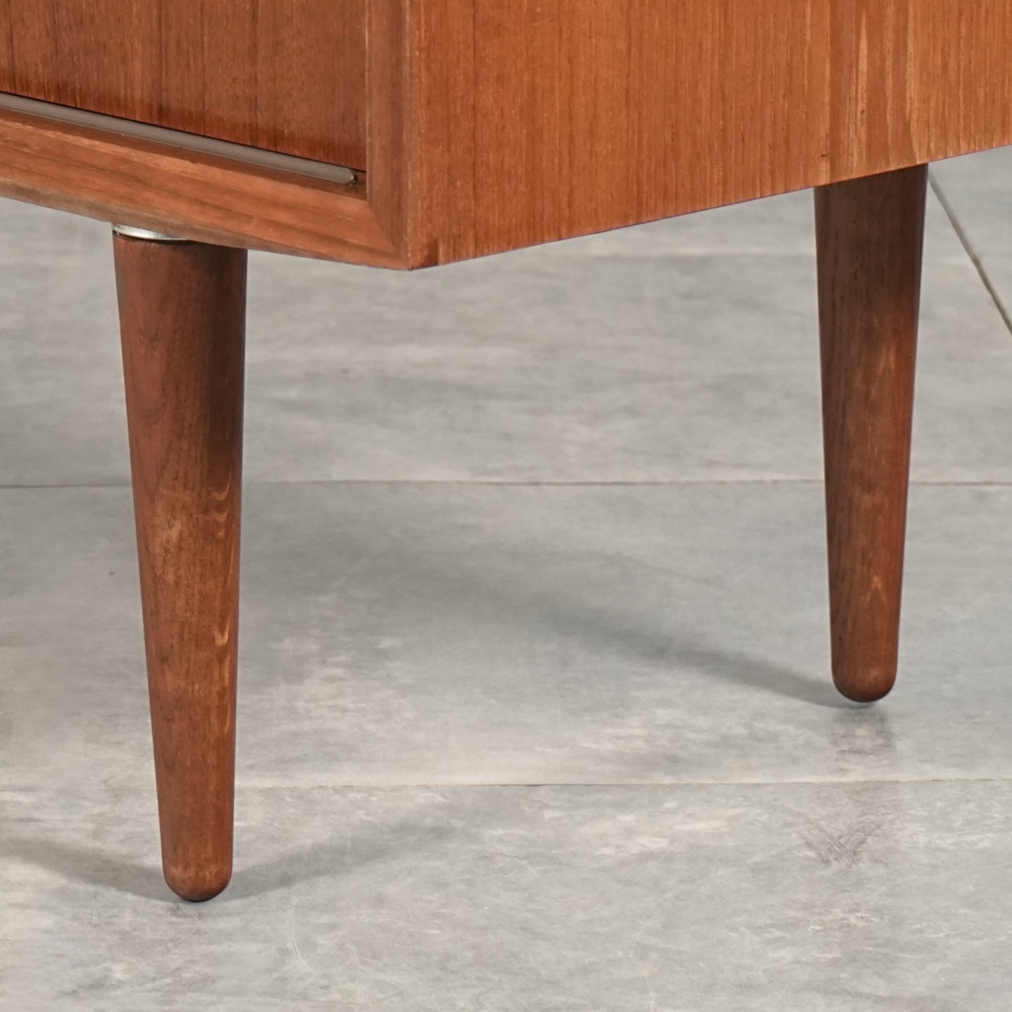 【Hundevad＆Co / Carlo Jensen】ヴィンテージ サイドボード