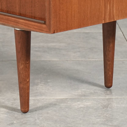 【Hundevad＆Co / Carlo Jensen】ヴィンテージ サイドボード