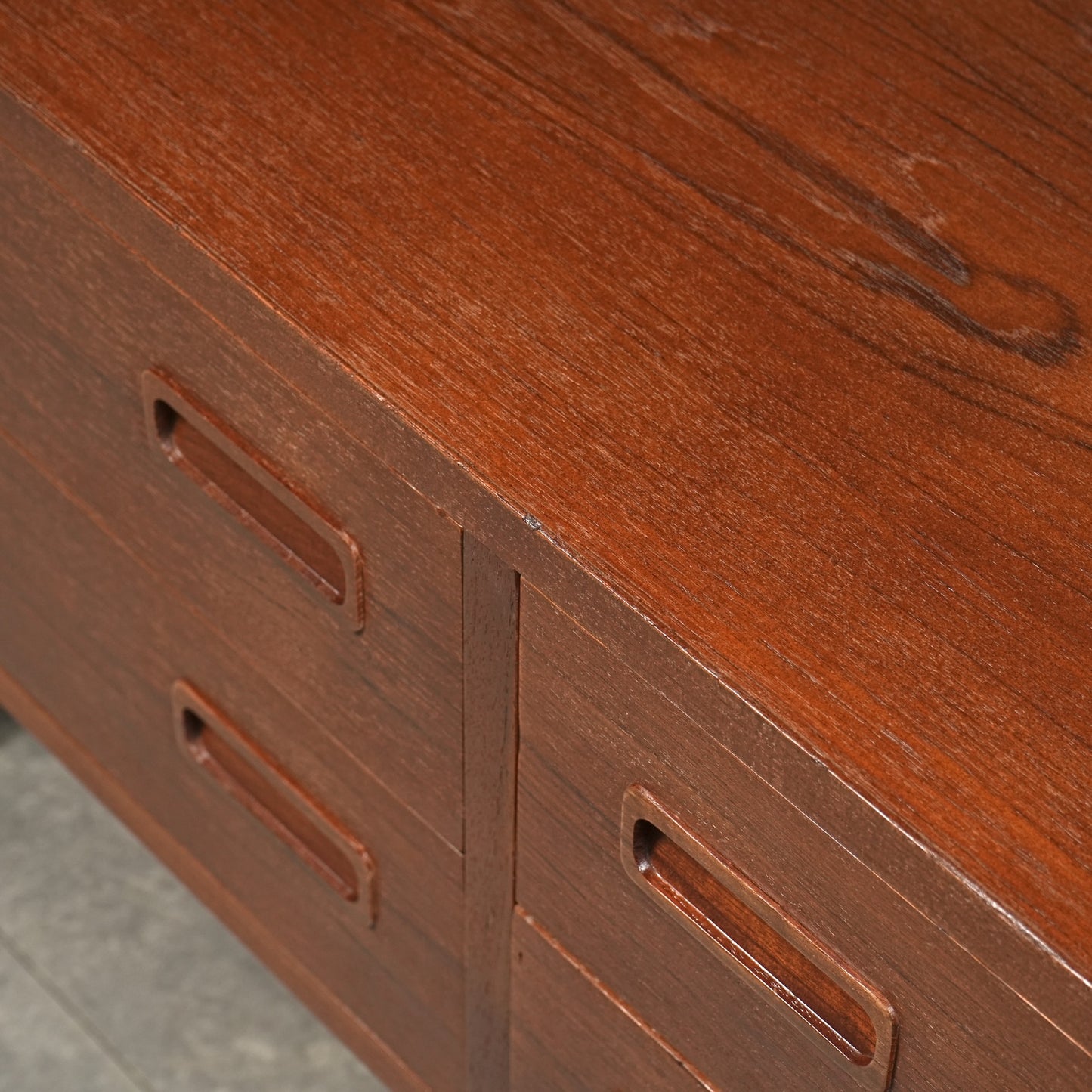 【Poul Hundevad】ヴィンテージ サイドボード(チェスト)