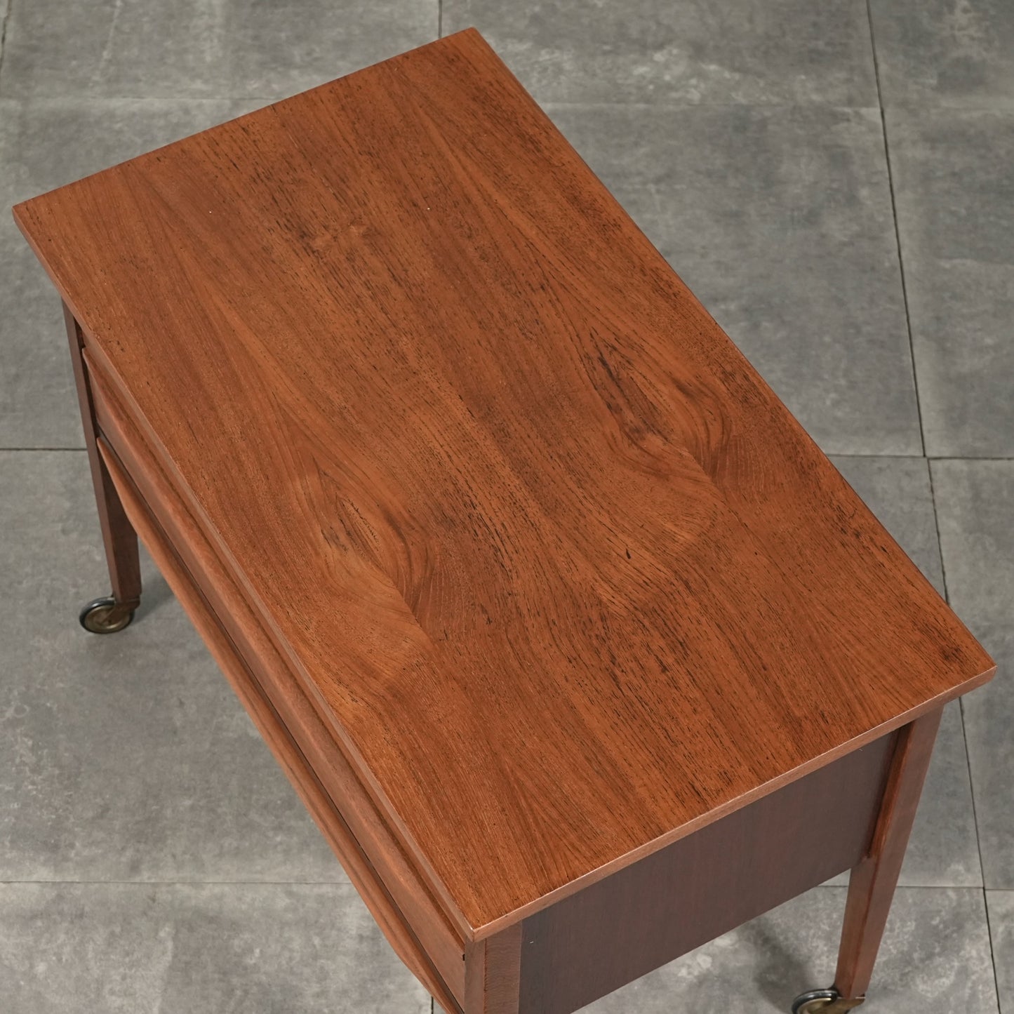 デンマークヴィンテージ ソーイングテーブル