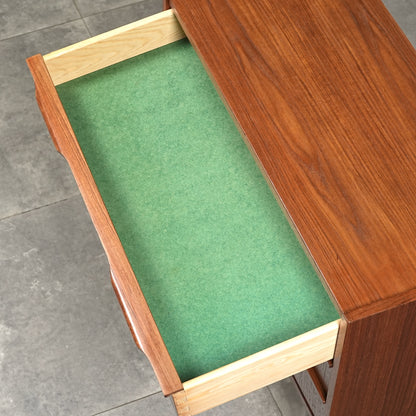 デンマークヴィンテージ チェスト