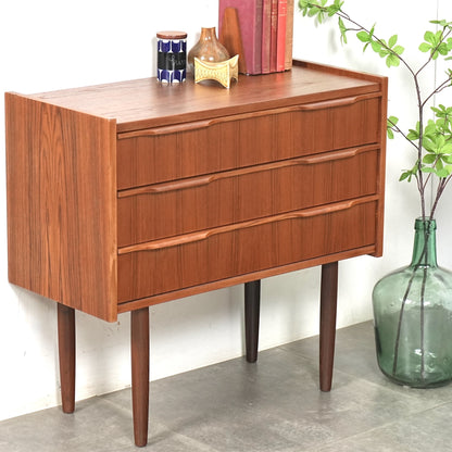 デンマークヴィンテージ チェスト