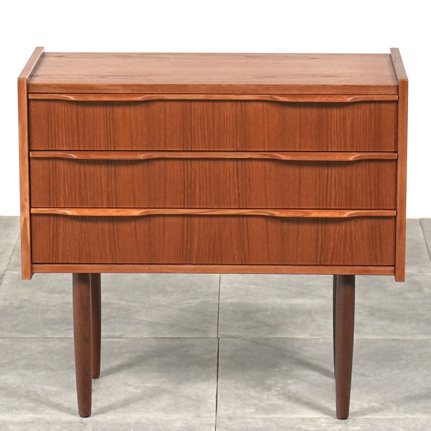 デンマークヴィンテージ チェスト