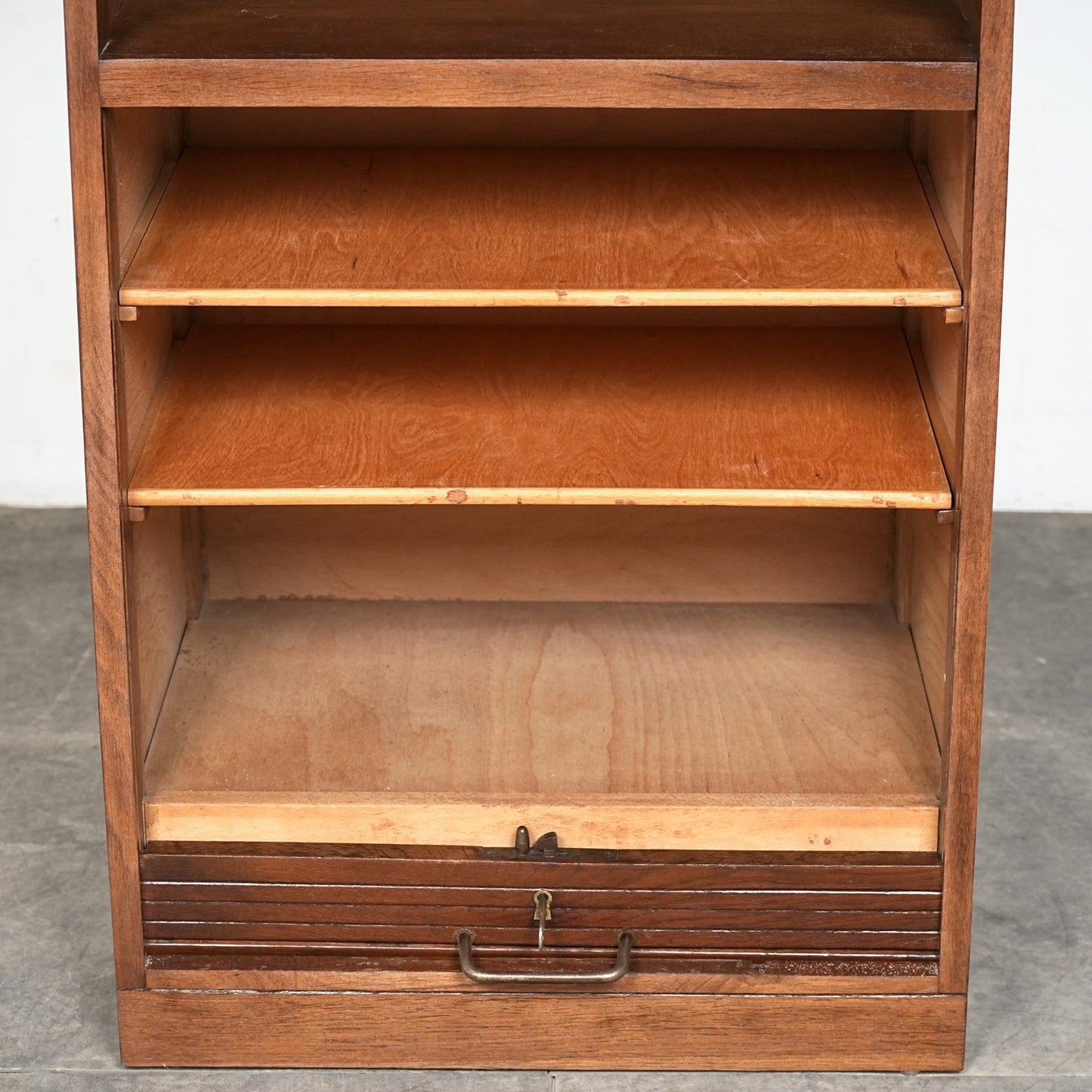 デンマークヴィンテージ ファイリングキャビネット(蛇腹扉)