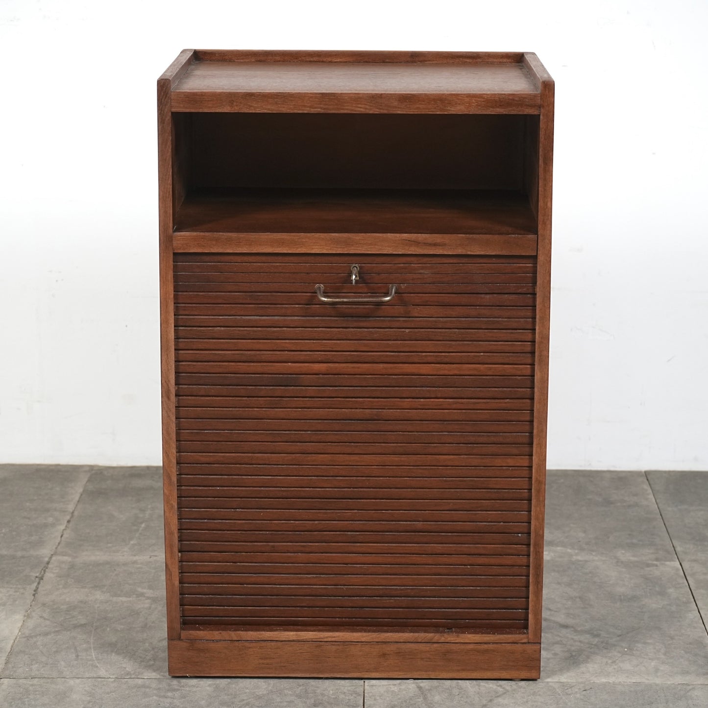 デンマークヴィンテージ ファイリングキャビネット(蛇腹扉)