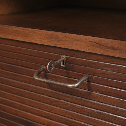 デンマークヴィンテージ ファイリングキャビネット(蛇腹扉)