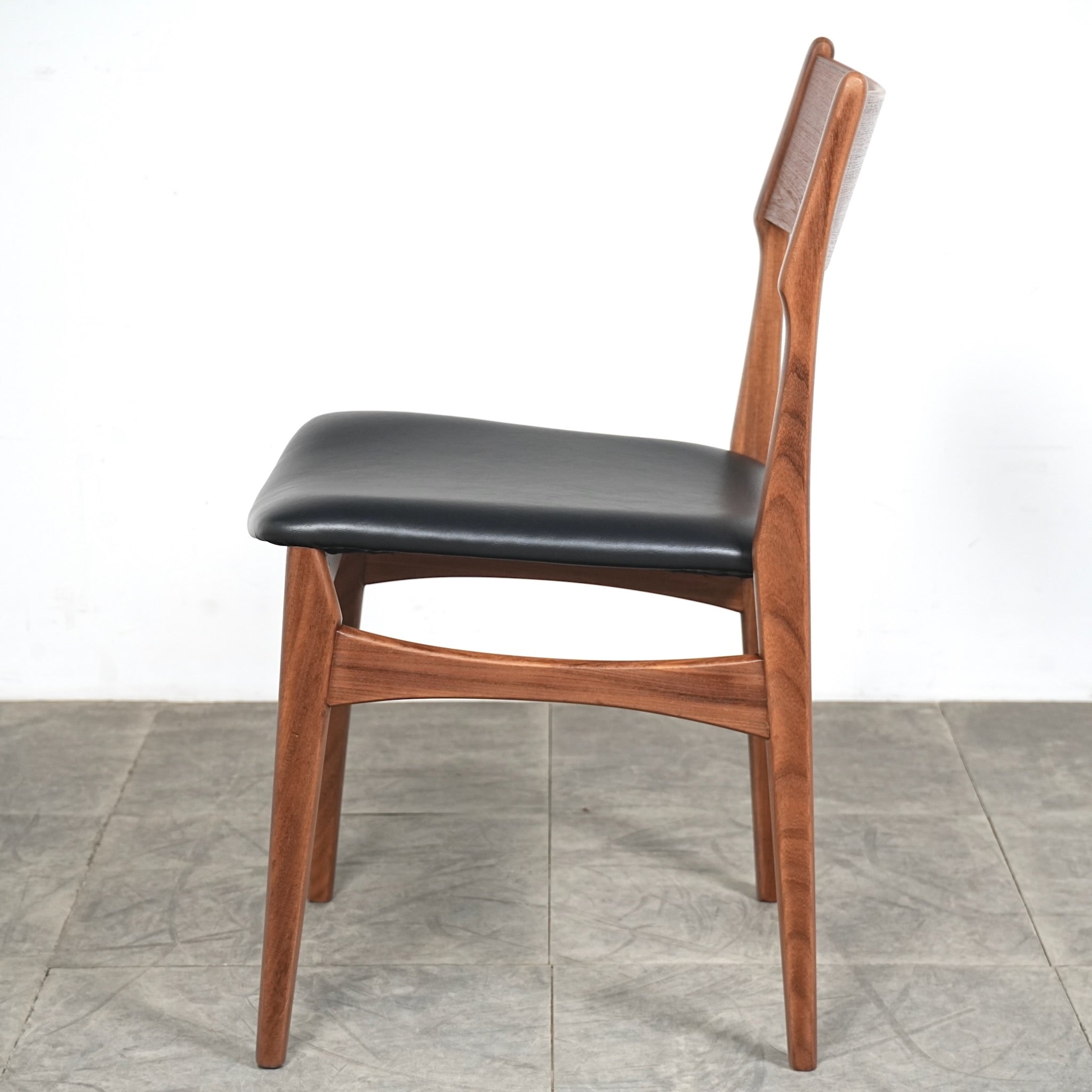 シロップデンマーク 北欧ヴィンテージ ダイニングチェア 3-56 張替済 シロップデンマーク 北欧ヴィンテージ ダイニングチェア 3-56 張