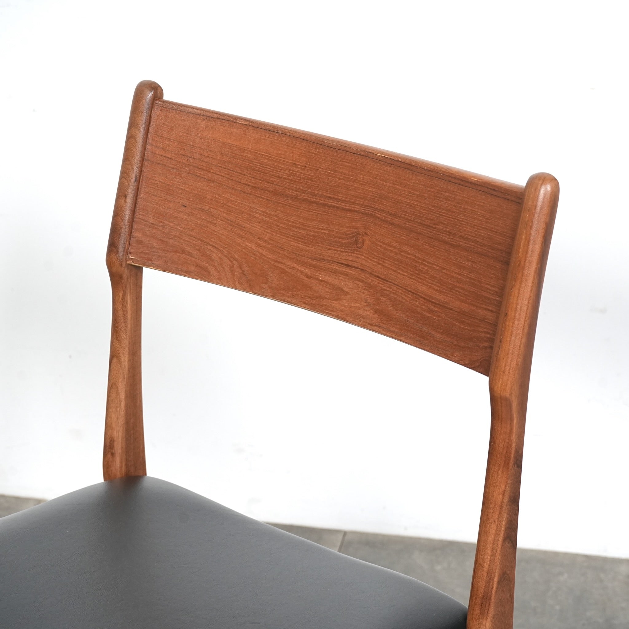 シロップデンマーク 北欧ヴィンテージ ダイニングチェア 3-56 張替済 シロップデンマーク 北欧ヴィンテージ ダイニングチェア 3-56 張