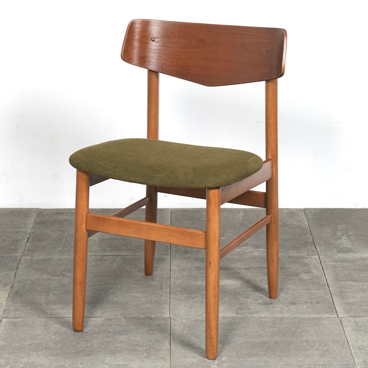 デンマークヴィンテージ ダイニングチェア【張替済】