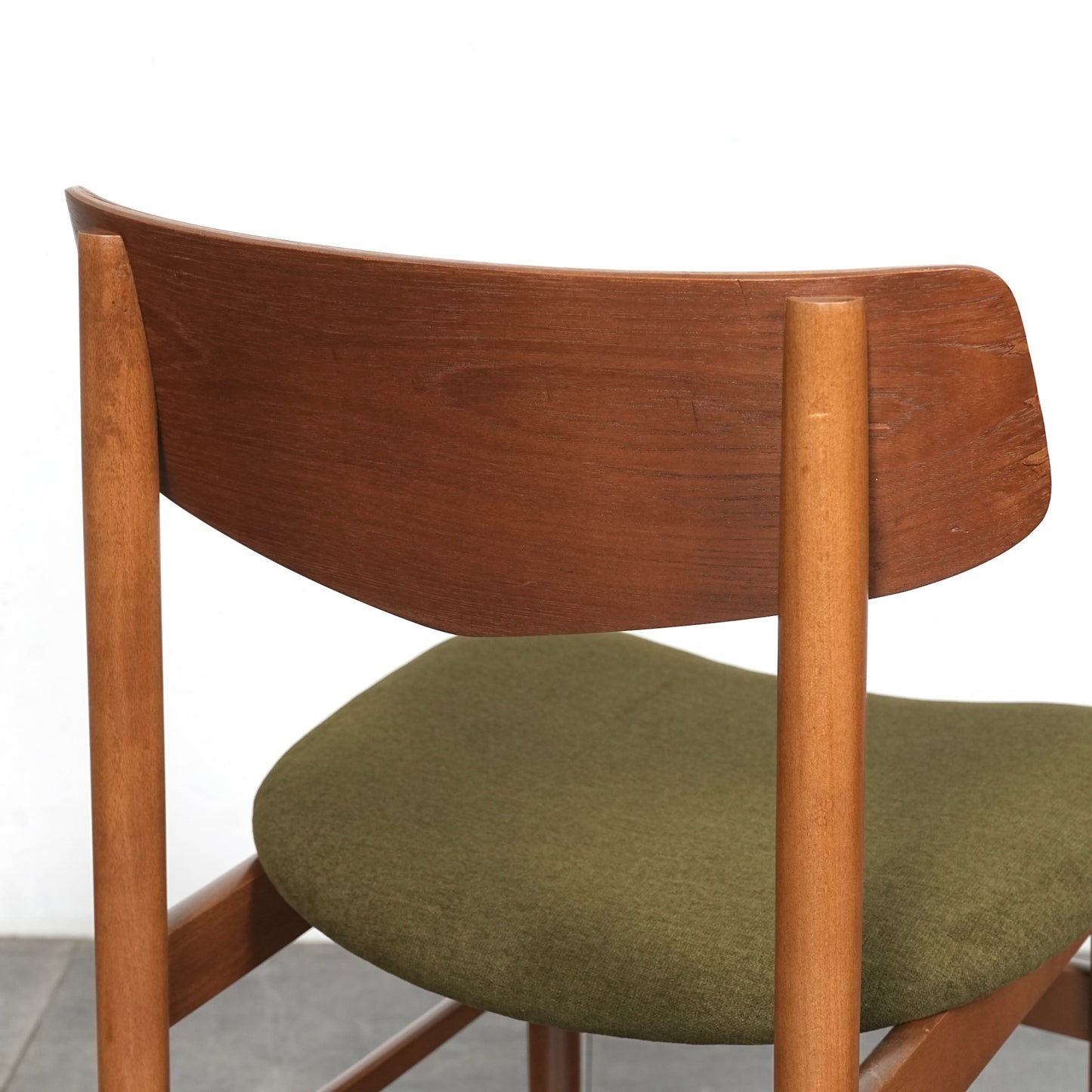 デンマークヴィンテージ ダイニングチェア【張替済】