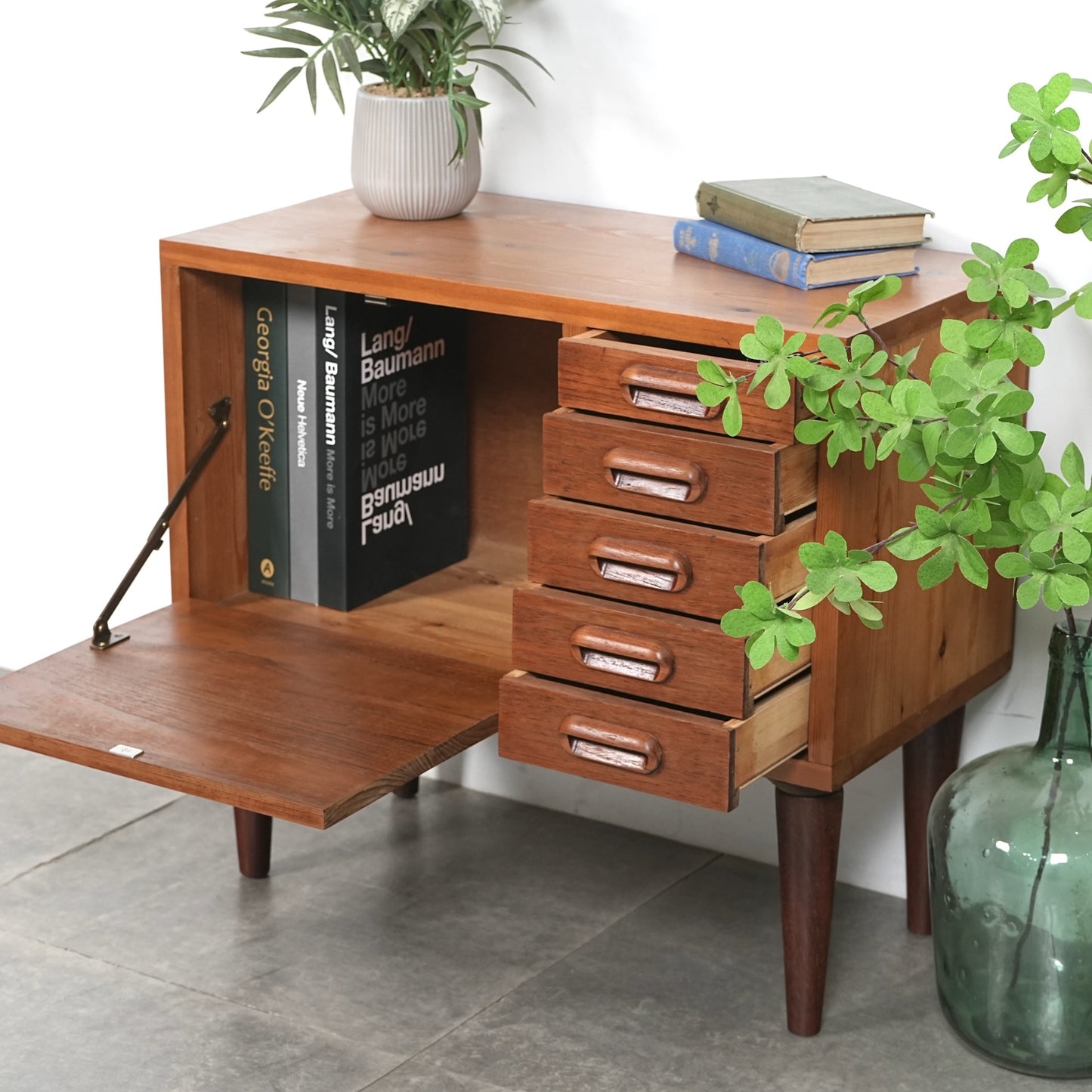 デンマークヴィンテージ キャビネット