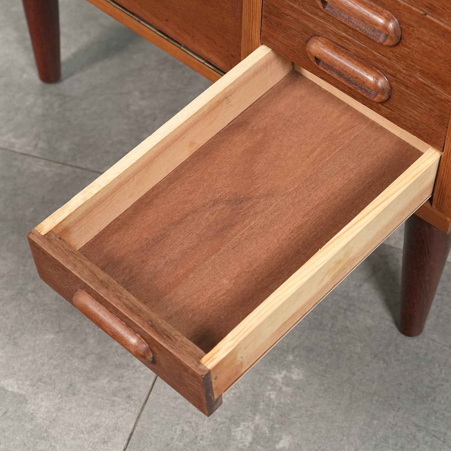 デンマークヴィンテージ キャビネット