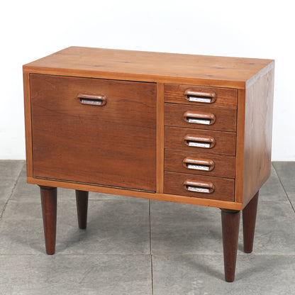 デンマークヴィンテージ キャビネット