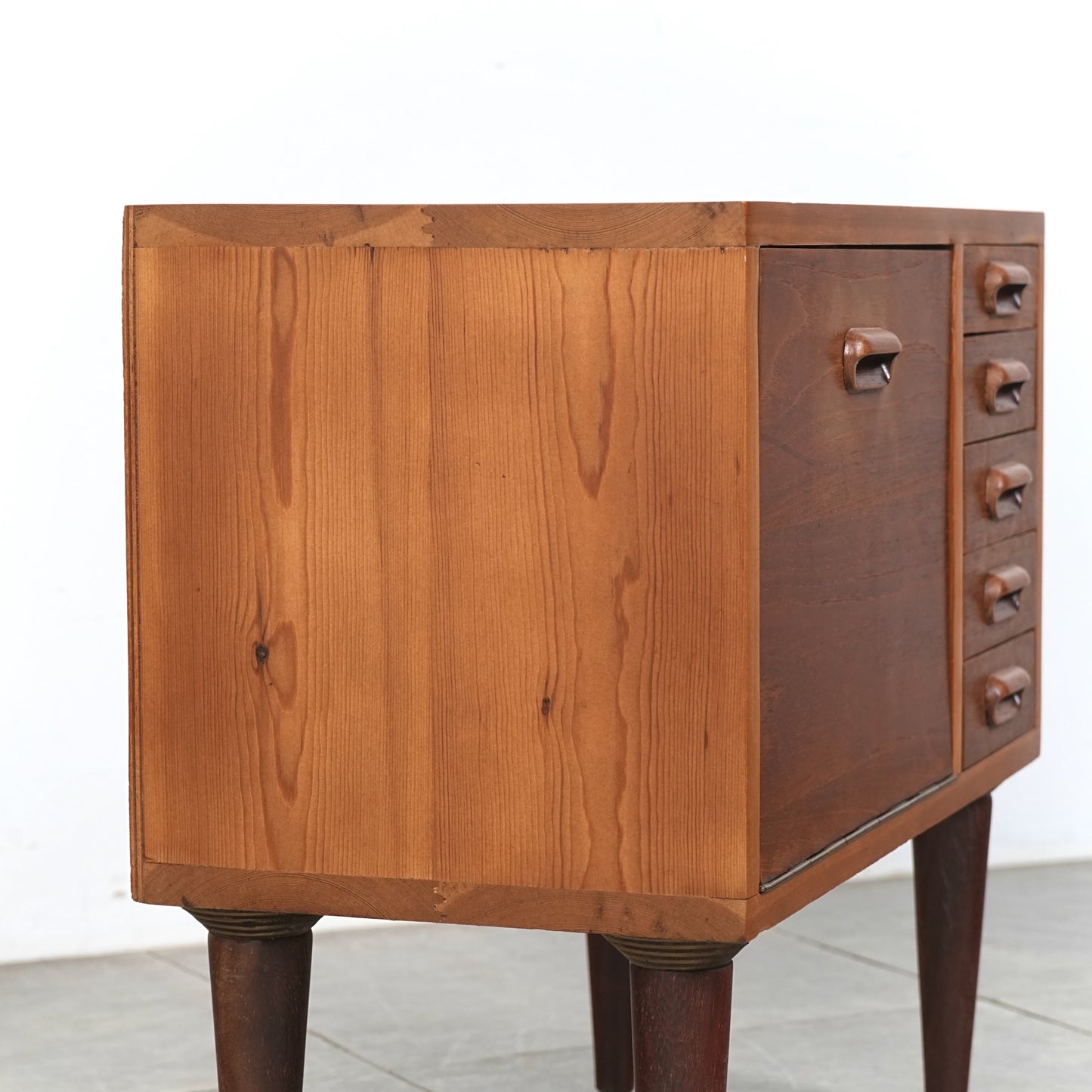 デンマークヴィンテージ キャビネット