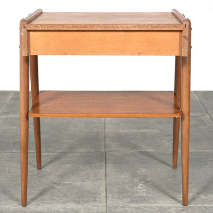 【AB Carlstrom & Co Mobelfabrik】サイドテーブル