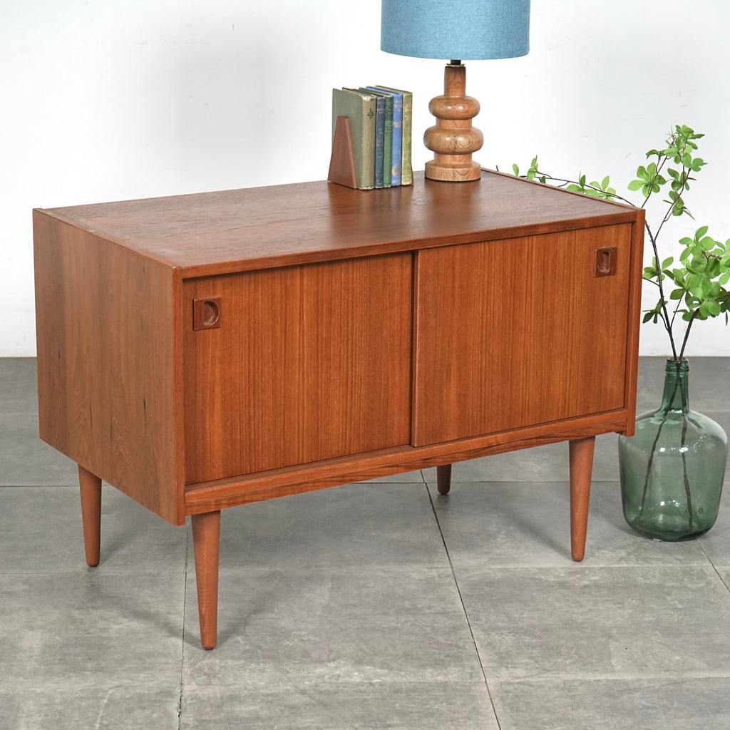 デンマークヴィンテージ キャビネット