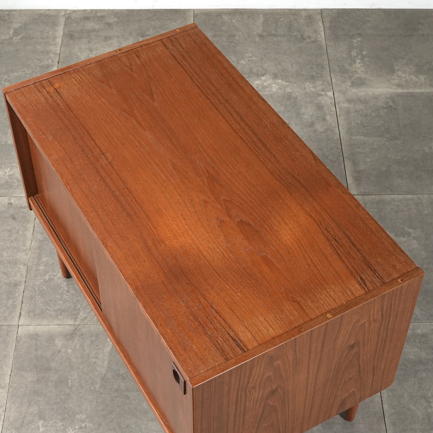 デンマークヴィンテージ キャビネット