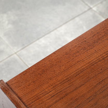 デンマークヴィンテージ チェスト