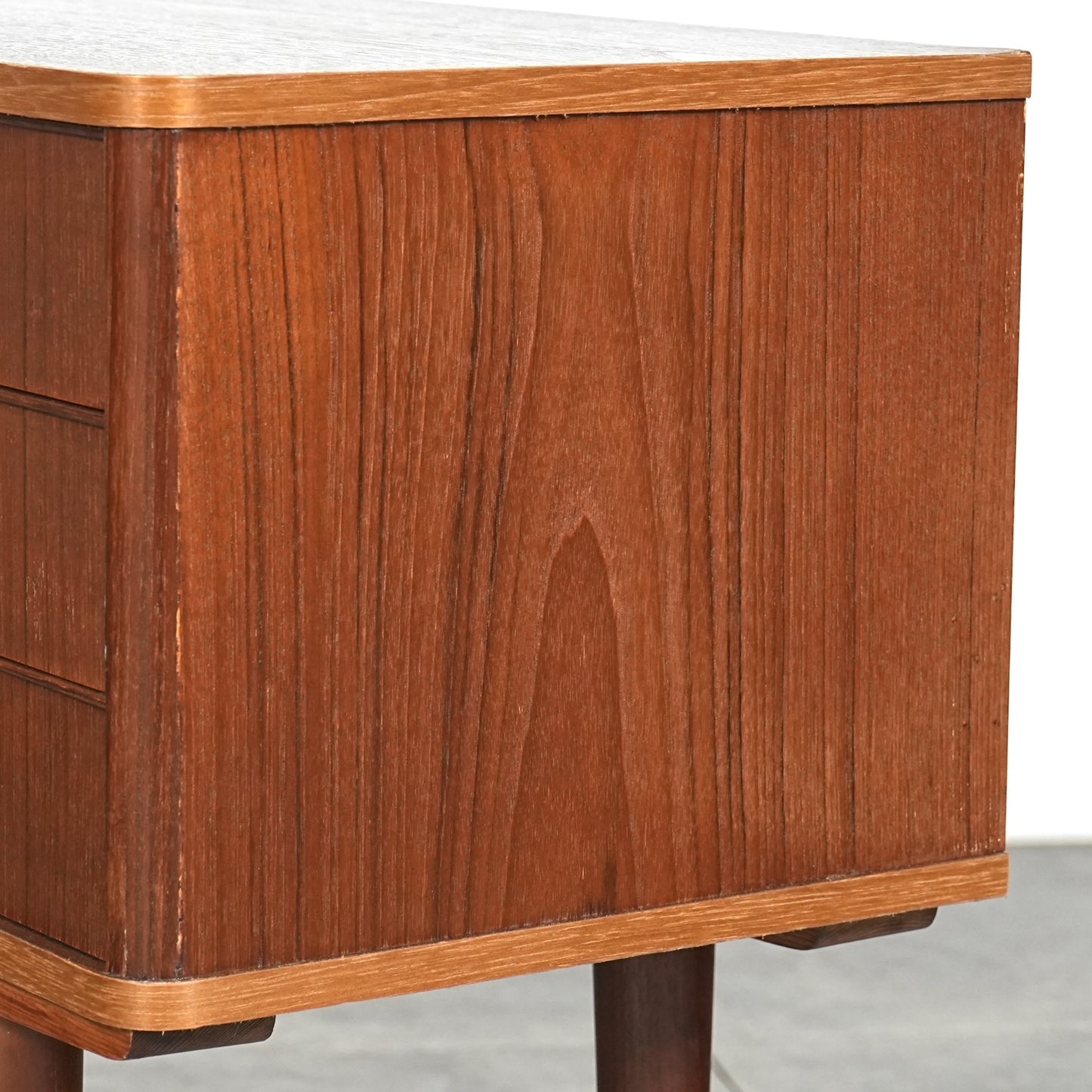 デンマークヴィンテージ キャビネット