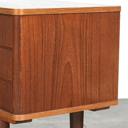 デンマークヴィンテージ キャビネット