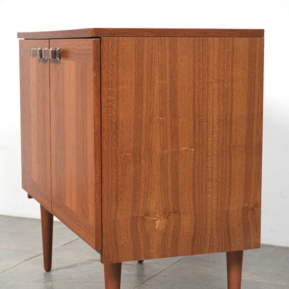 デンマークヴィンテージ キャビネット