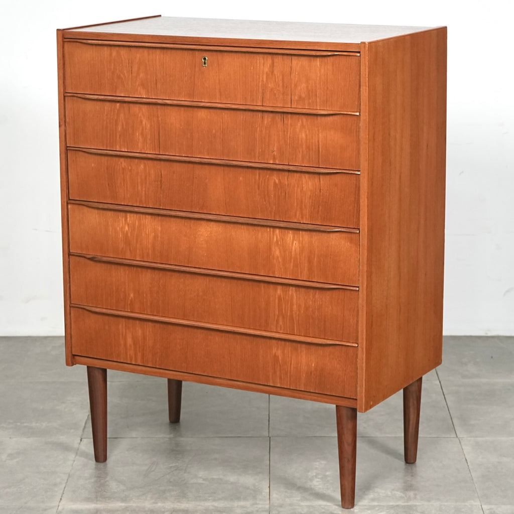 輸入家具ビィンテージ棚　釘の使用は無し　職人技‼️サマーSALE中 輸入家具ビィンテージ棚 釘の使用は無し 職人技‼️サマーSALE中