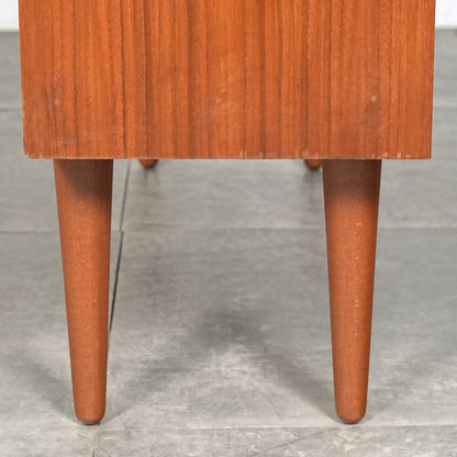 デンマークヴィンテージ ブックシェルフ