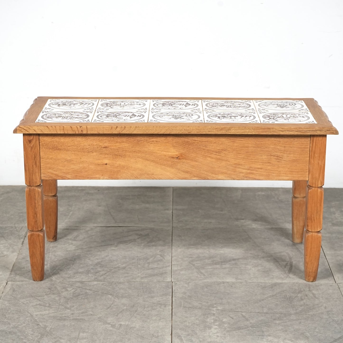 デンマークヴィンテージ タイルトップ チェスト